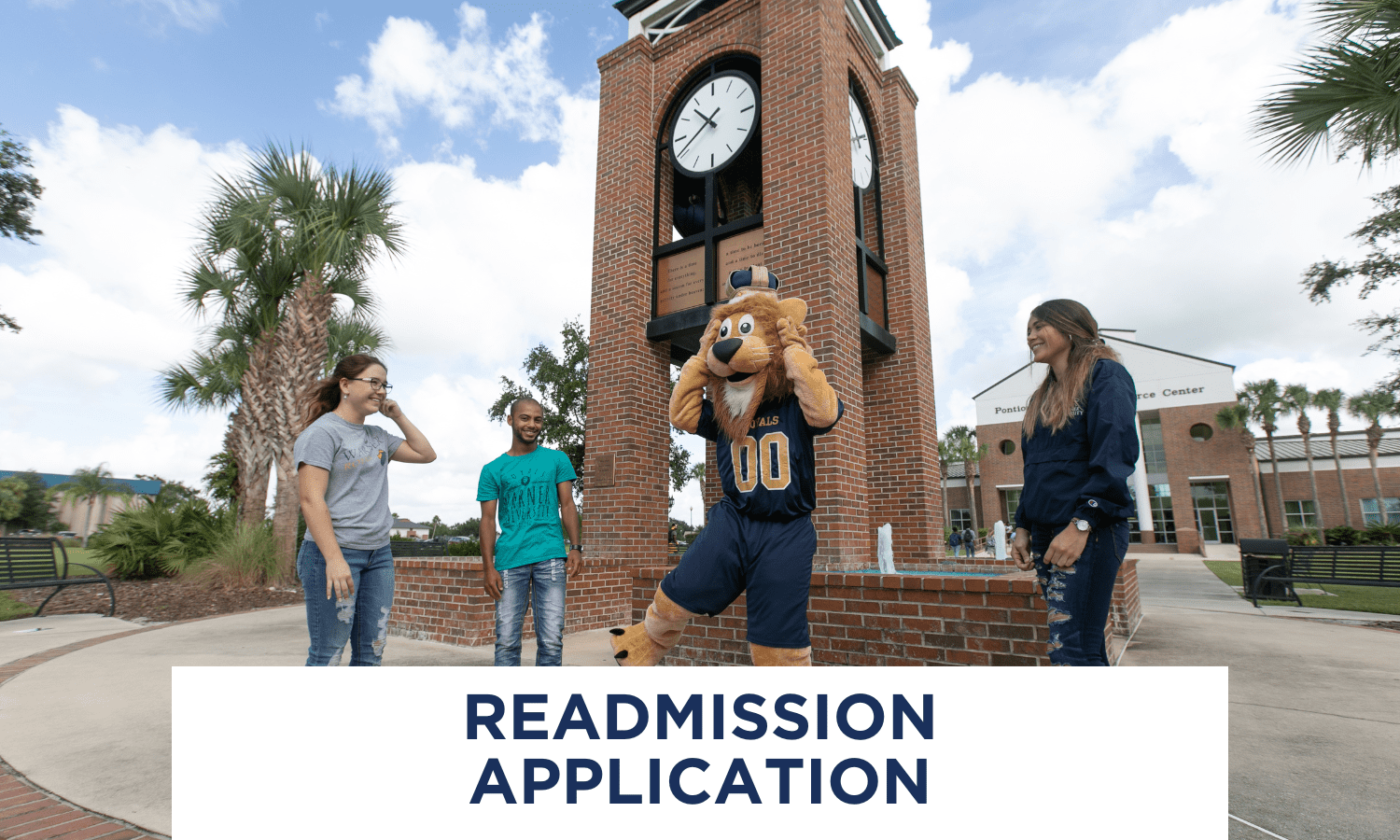 Students and Duke the Mascot celebrating in front of Warner University.